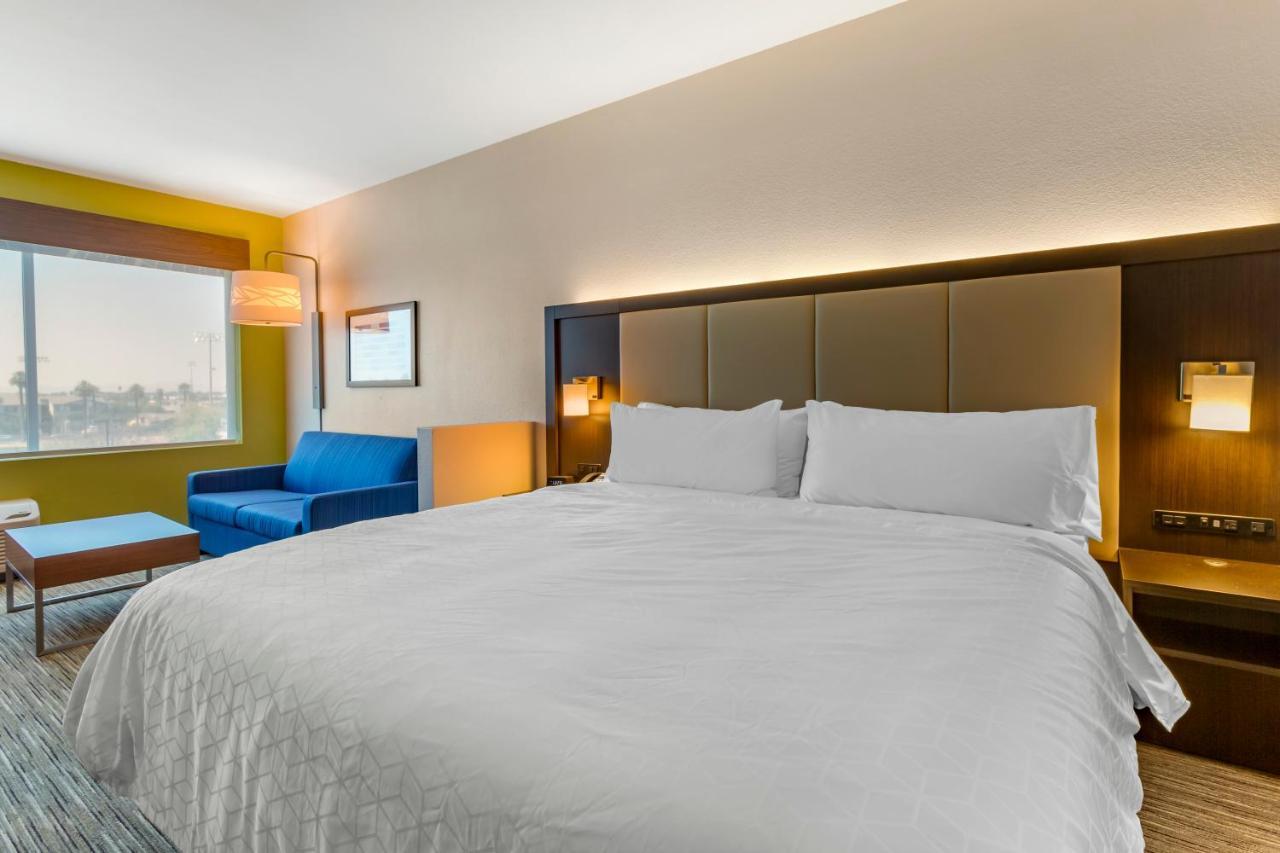Holiday Inn Express & Suites - Phoenix Dwtn - State Capitol By Ihg Eksteriør billede