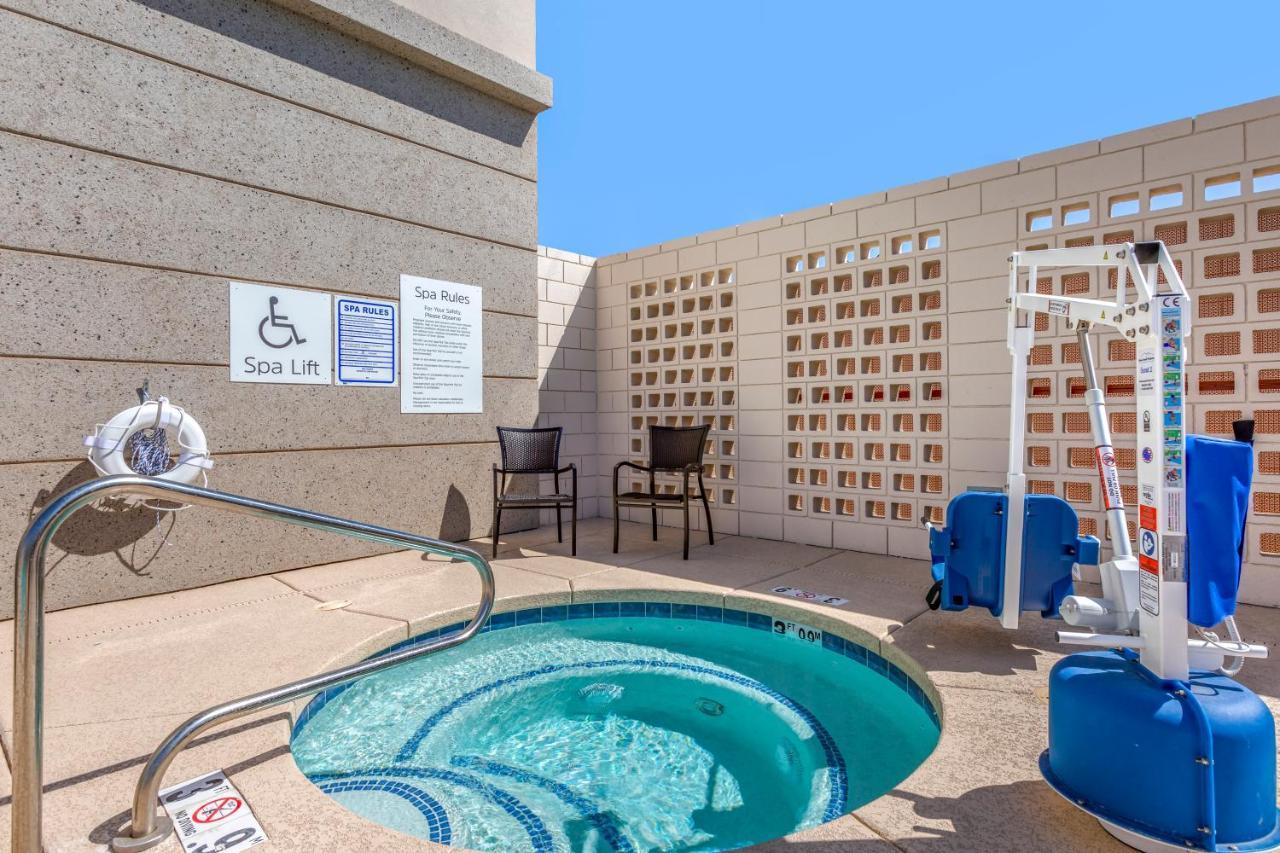 Holiday Inn Express & Suites - Phoenix Dwtn - State Capitol By Ihg Eksteriør billede