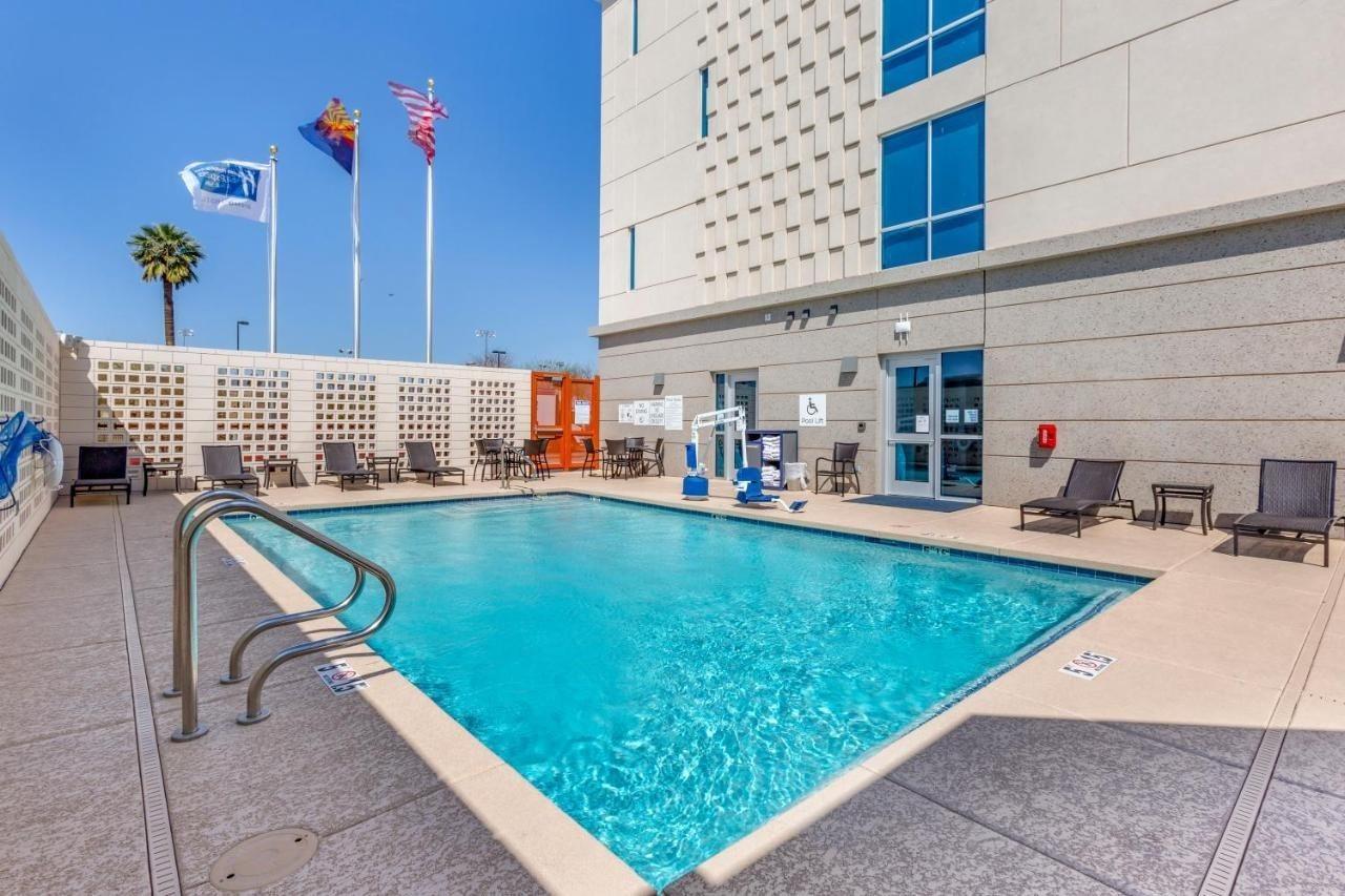 Holiday Inn Express & Suites - Phoenix Dwtn - State Capitol By Ihg Eksteriør billede
