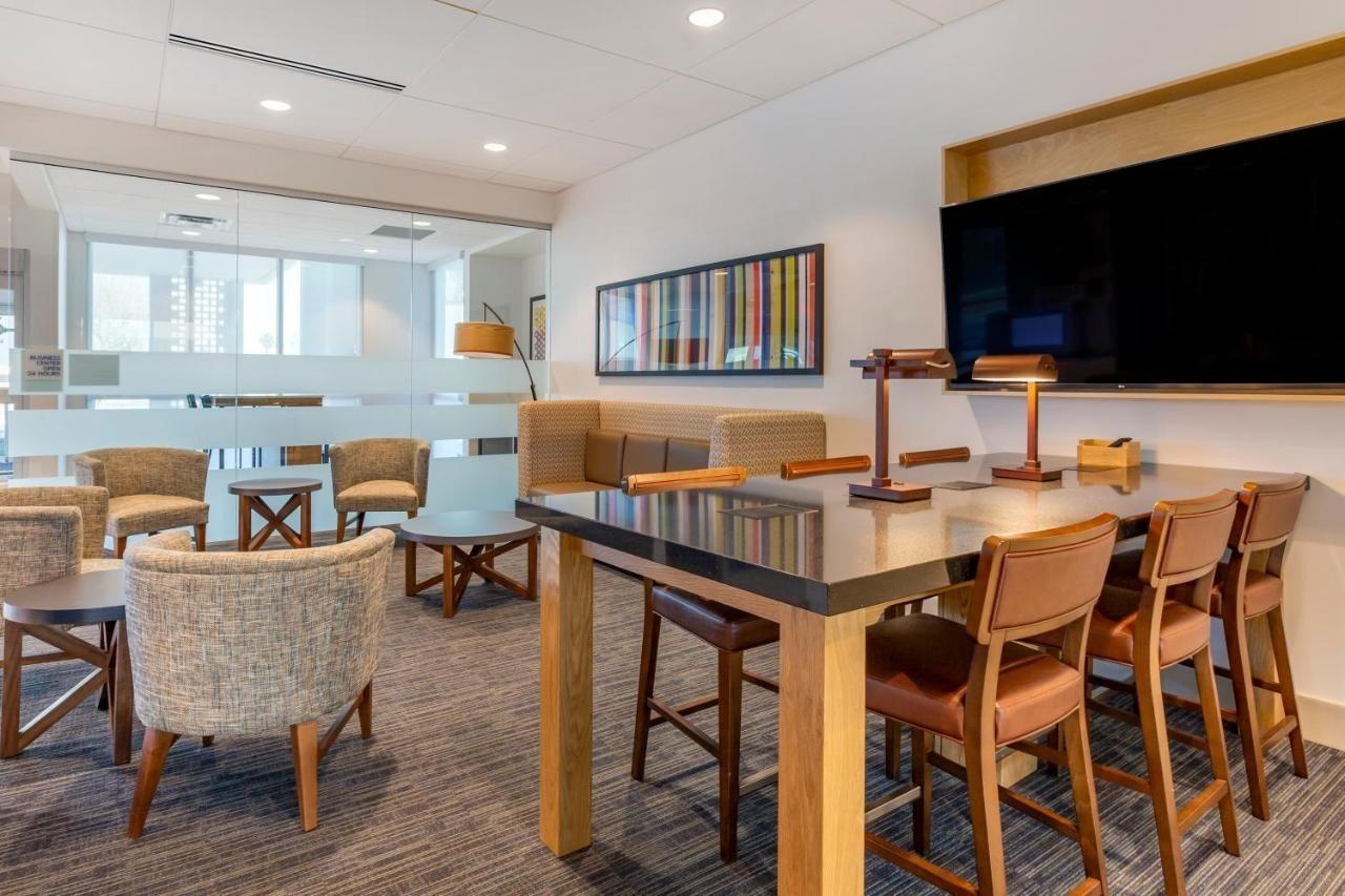 Holiday Inn Express & Suites - Phoenix Dwtn - State Capitol By Ihg Eksteriør billede